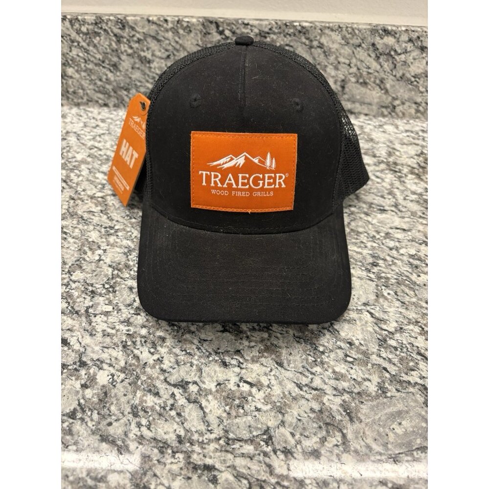 New Traeger Black SnapBack Hat Mesh Back With Tags